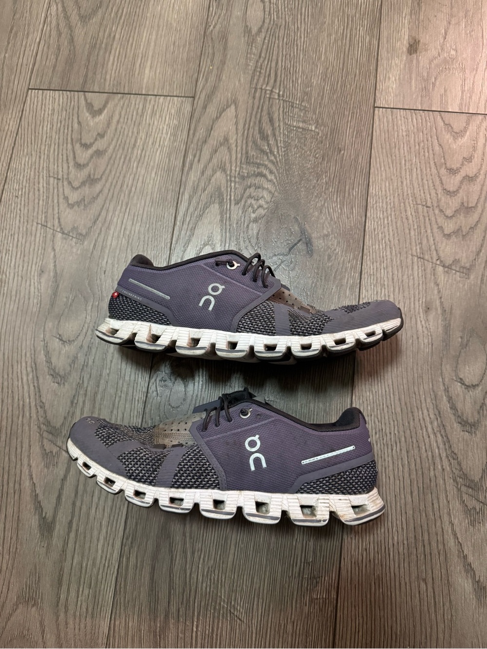 On Running Women’s Cloud Sneakers Purple Size US8